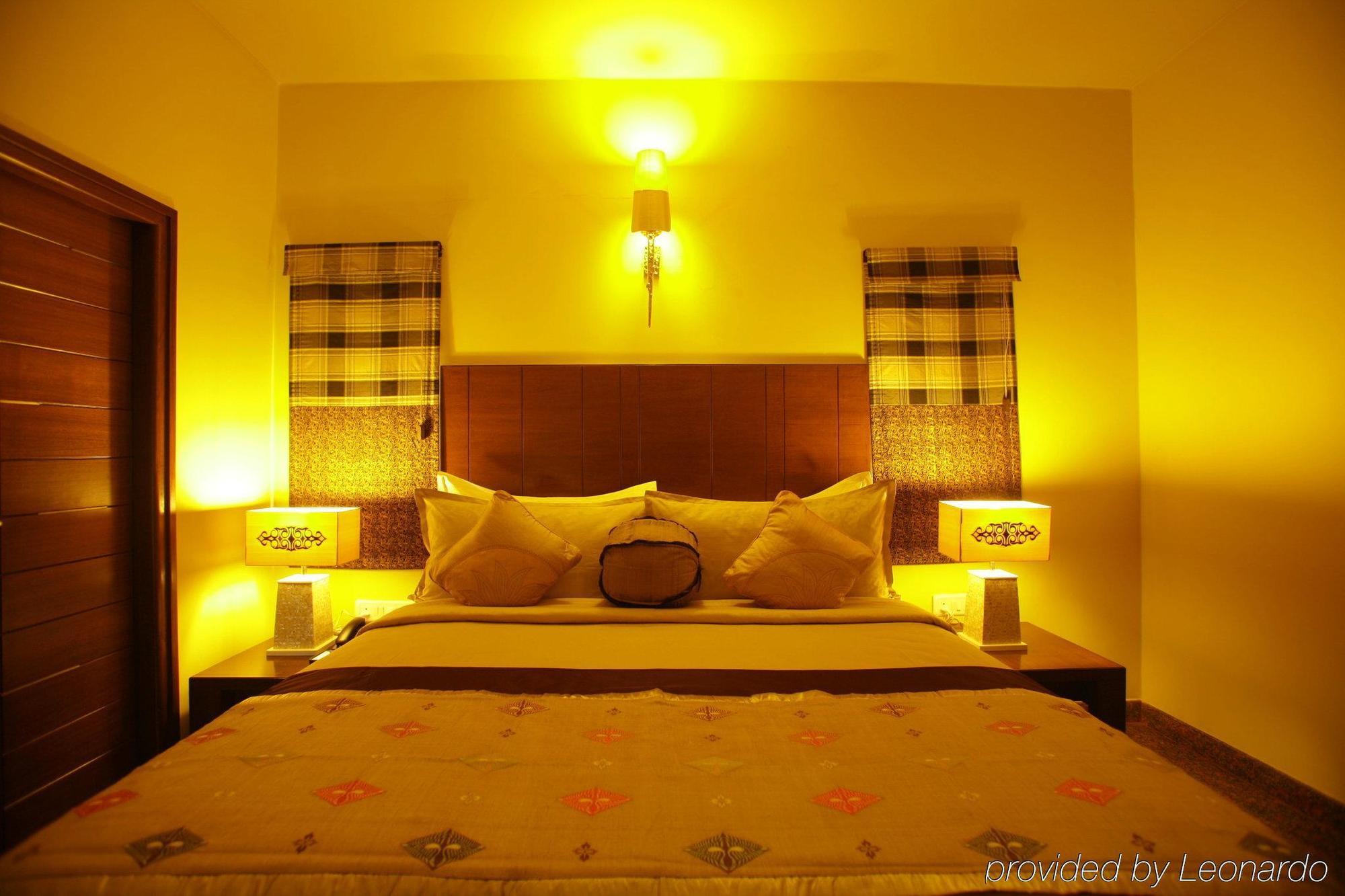 Aparthotel Justa Indiranagar Bangalore Habitación foto